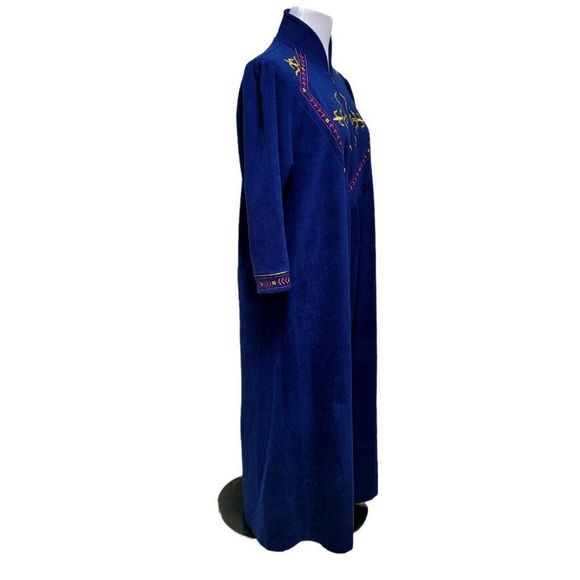 Vintage 80s Vanity Fair Womens S Blue Embroidered Fleece Winter Housecoat Robe - Picture 4 of 8